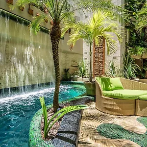 https://maya-villa-condo-hotel.quintano-roohotels.com